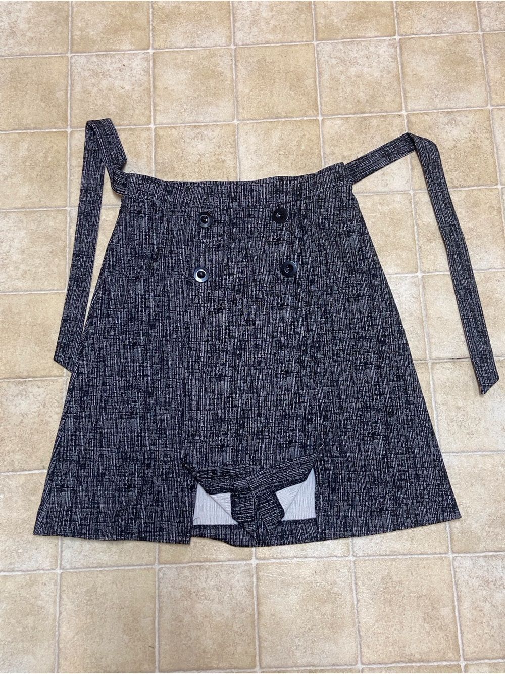 Textured Black Mini Wrap Skirt with Button Accents Size M NYCC